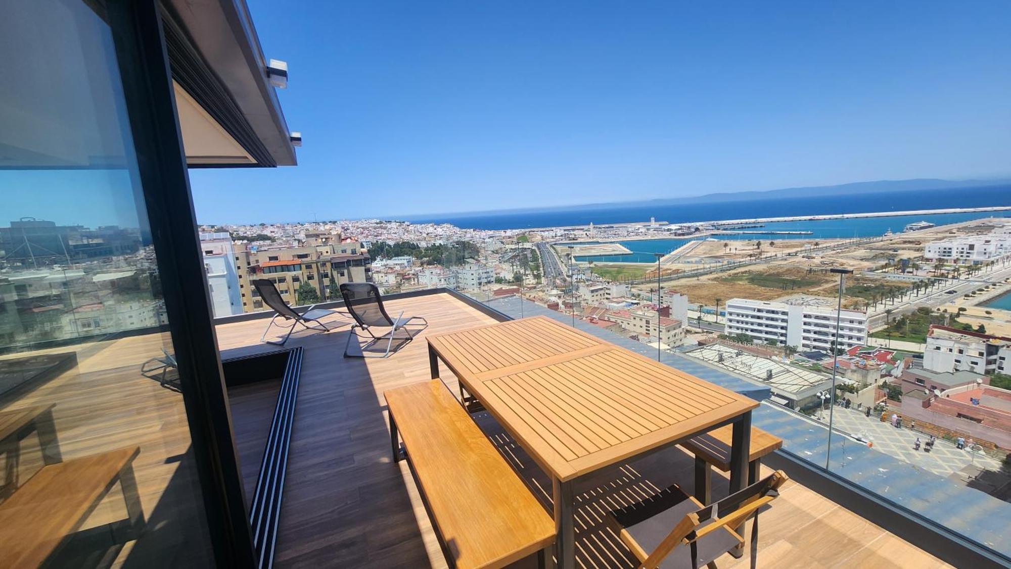 Magnifique Penthouse 160M2 Terrasse 90M2 Vue Mer Tangier Exterior photo