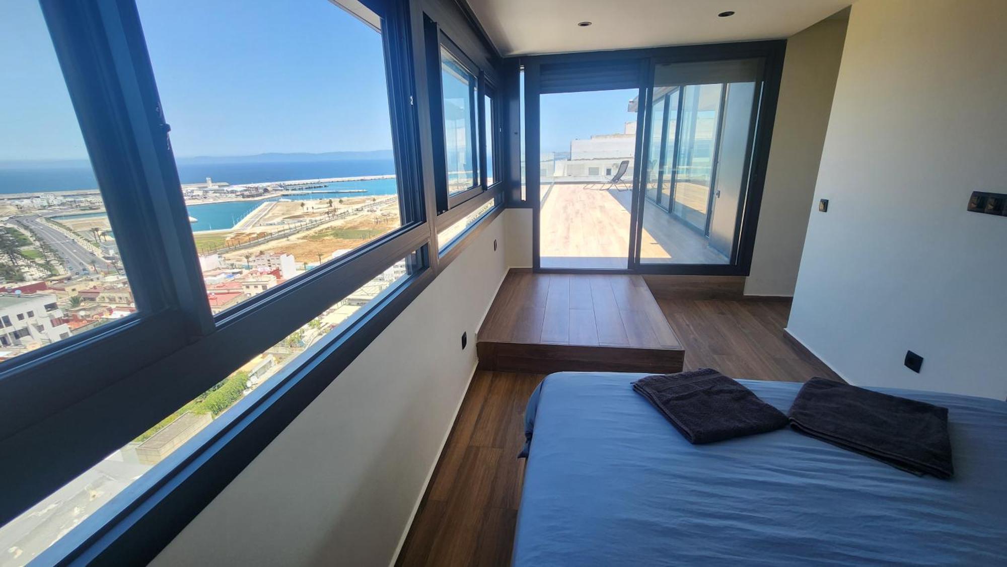 Magnifique Penthouse 160M2 Terrasse 90M2 Vue Mer Tangier Exterior photo